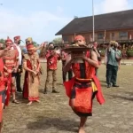 Tradisi Unik Suku Dayak