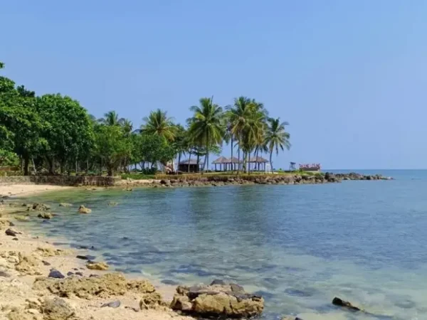 Pantai Tanjung Lesung, Pantai Pasir Putih dengan Aktivitas Seru di Banten