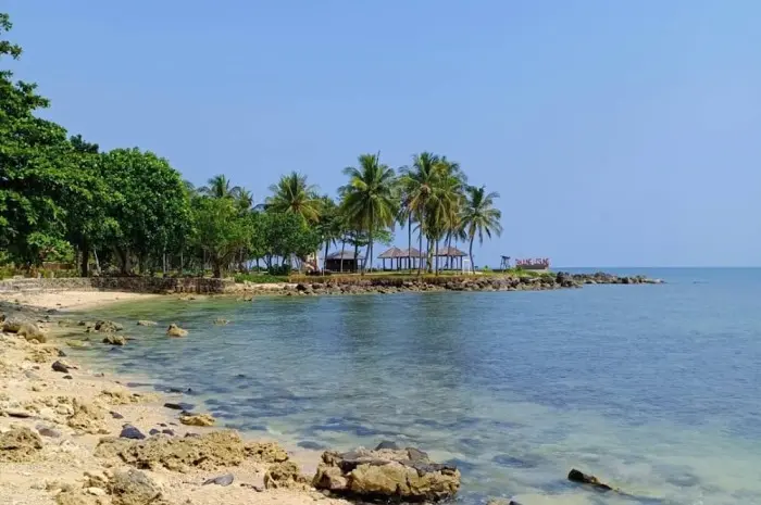 Pantai Tanjung Lesung, Pantai Pasir Putih dengan Aktivitas Seru di Banten